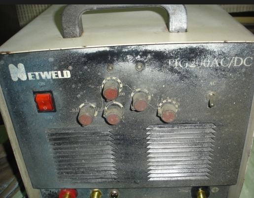 ขายตู้เชื่อมอาร์กอน netweld tig200 ac/dc  เชื่อมมิเนียมใด้