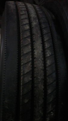 ** เส้นละ 5,800 ** ยาง 11R22.5 บริสโตน R157 สภาพ 90\% ปี13 สวยมากไม่มีที่ติ ** เส้นละ 5,800 ** ยาง 11R22.5 บริสโตน R157 สภาพ 90\% ปี13 สวยมากไม่มีที่ติ