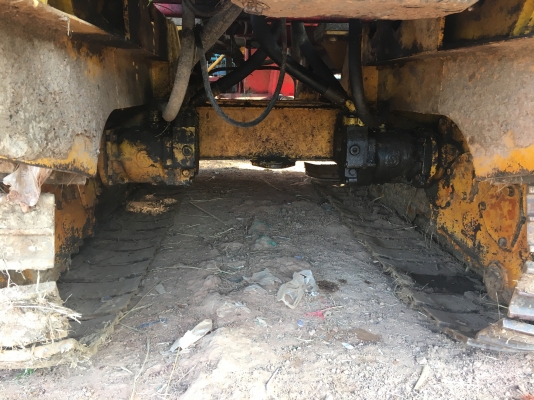 ขาย รถเกี่ยวข้าว ขาย รถเกี่ยวข้าว