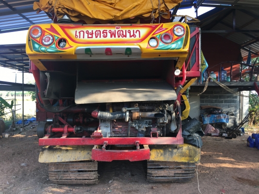 ขาย รถเกี่ยวข้าว ขาย รถเกี่ยวข้าว