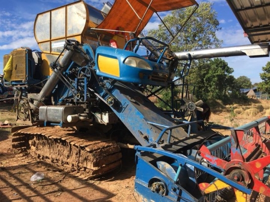 ขายรถเกี่ยวข้าว