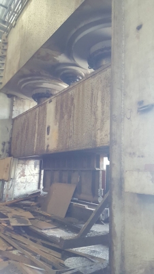 ปั๊มไฮโดรลิค2000ตันขนาด2เมตร6เมตรครับนน.รวม238,000กก.ราคา3800000พร้อมใช้ครับ