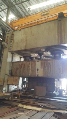 ปั๊มไฮโดรลิค2000ตันขนาด2เมตร6เมตรครับนน.รวม238,000กก.ราคา3800000พร้อมใช้ครับ