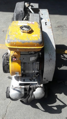 ปั๊มลม IWATA เครื่อง ROBIN EY 20