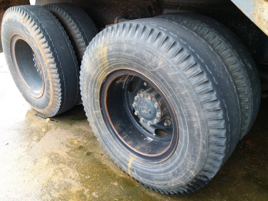รถฮีโน่ 10 ล้อดั้ม FM1J 260. ปี 47. สนใจติดต่อ 081 - 6079515