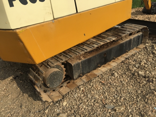KOMATSU PC35 เครื่องดี เอวแน่น ตัวเดินสวย