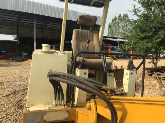 KOMATSU PC35 เครื่องดี เอวแน่น ตัวเดินสวย