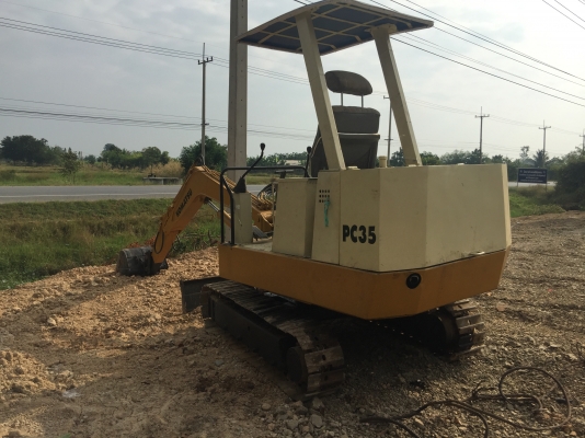 KOMATSU PC35 เครื่องดี เอวแน่น ตัวเดินสวย