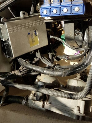 ขายถัง CNG-NGV &ldquo;NEIL&rdquo; ไฟเบอร์ น้ำหนักเบา + อุปกรณ์ครบ มือสอง