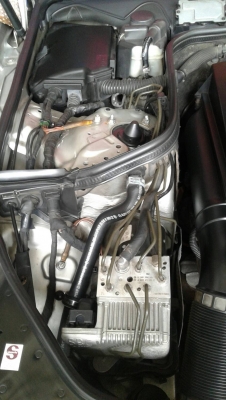 benz w211 e240 2.6 avengard 2004