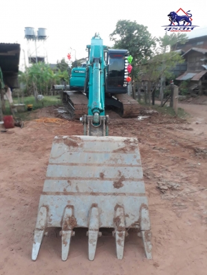 ขายรถแบ็คโฮ KOBELCO SK200-8 Yn12 SuperX 8 พันชั่วโมง รถสวย ทำงานสมบูรณ์ทุกระบบ