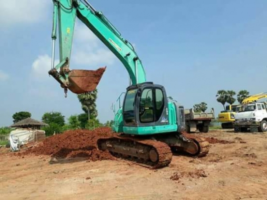 ขายรถแบ็คโฮ KOBELCO SK200SR สเปคญี่ปุ่น 8 พันชั่วโมง สภาพนางฟ้า ทำงานสมบูรณ์ทุกระบบ