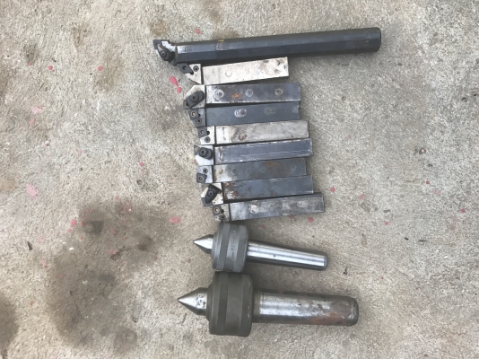 ขายมีดกลึงพร้อมจี้ยันศูนย์. ญี่ปุ่น