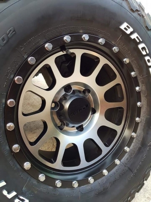 ขาย BF KO2 285/75/16(33&quot;) พร้อมล้อลาย METHOD สวยๆ