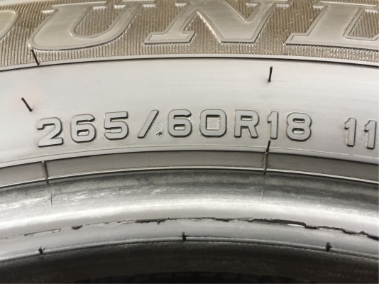 ยาง Dunlop 265 60 18 กลางปี16 ดอกเต็ม ไม่มีปะ เนื้อนิ่มๆ ใช้ยาว ราคาไม่แพง ยาง Dunlop 265 60 18 กลางปี16 ดอกเต็ม ไม่มีปะ เนื้อนิ่มๆ ใช้ยาว ราคาไม่แพง
