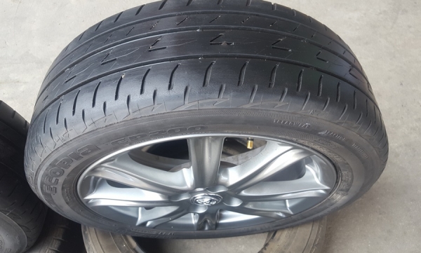 ขายล้อTOYOTA Vios Top16 พร้อมยาง  4 ล้อ