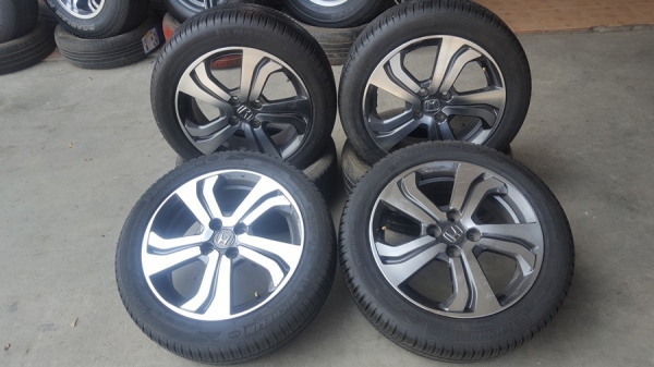 ขายล้อHONDA City 2014ขอบ16 ยางปี15  4 ล้อ