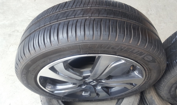 ขายล้อHONDA City 2014ขอบ16 ยางปี15  4 ล้อ