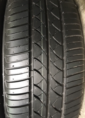 ล้อแม็ก Nissan March MC ขอบ 15 พร้อมยาง 175-60-15 ปลายปี 14 ตุ่ม เส้นสี