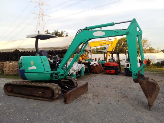 ขายรถแม็กโคร  รถเก่านอก ยังไม่เคยผ่านการใช้งานในเมืองไทย ทำงานไว ติดต่อ 086-775-7900 086-324-1992