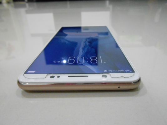 VIVO V7+ (1716) สีทอง ติดฟีล์มแล้ว สภาพใหม่ มีประกันศูนย์อีกยาวถึง 5/10/2561 ส่งฟรี