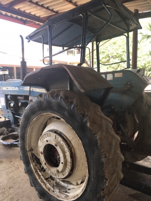 ขายด่วน รถไถ ford 5000แท้ เพาเวอร์ ไม่มีหาง รถพร้อมใช้งาน และ เอกสารซื้อขาย 175000 ขายด่วน รถไถ ford 5000แท้ เพาเวอร์ ไม่มีหาง รถพร้อมใช้งาน และ เอกสารซื้อขาย 175000