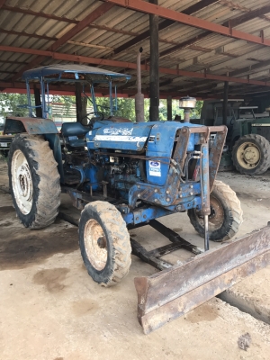 ขายด่วน รถไถ ford 5000แท้ เพาเวอร์ ไม่มีหาง รถพร้อมใช้งาน และ เอกสารซื้อขาย 175000 ขายด่วน รถไถ ford 5000แท้ เพาเวอร์ ไม่มีหาง รถพร้อมใช้งาน และ เอกสารซื้อขาย 175000