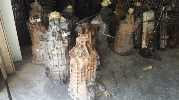 เกียร์กระบะบรรทุก Isuzu Mitsubishi Toyota Nissan Mazda Frod