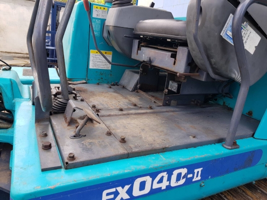 รถขุดขนาด4ตัน คูโบต้า k 040 มาพร้อมรายเจาะ เก่าญี่ปุ่น โซ่เหล็ก 4000 ชั่วโมง เครื่องยนต์คูโบต้า 4 สูบ ปั๊มไฮโดรลิค kayaba ปั๊มนิ้ว คอนโทรลน้ำมัน ราคา 470,000 บาท สนใจติดต่อเคพีจีเทรดดิ้งแทรกเตอร์ 081 841 6818 id line 081 841 6818, 092-9938255 หรือติดต่อสอ