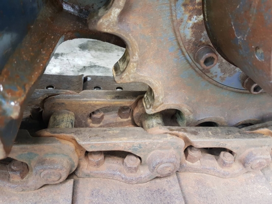 รถขุดขนาด4ตัน คูโบต้า k 040 มาพร้อมรายเจาะ เก่าญี่ปุ่น โซ่เหล็ก 4000 ชั่วโมง เครื่องยนต์คูโบต้า 4 สูบ ปั๊มไฮโดรลิค kayaba ปั๊มนิ้ว คอนโทรลน้ำมัน ราคา 470,000 บาท สนใจติดต่อเคพีจีเทรดดิ้งแทรกเตอร์ 081 841 6818 id line 081 841 6818, 092-9938255 หรือติดต่อสอ