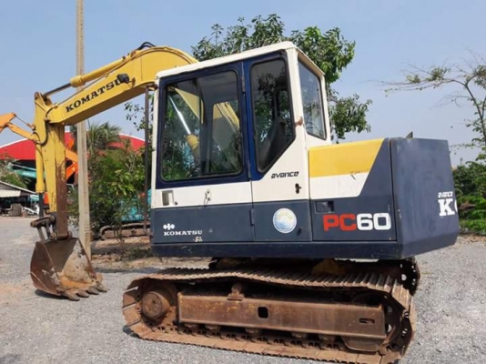 ขายKOMATSU 60-6  เก่านอกแท้  3,XXX ชั่วโมง  ยังไม่เคยใช้งานในไทย  โทร 089-3818694  ดวงนภา