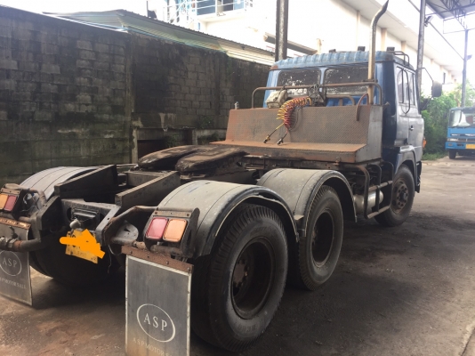 ขาย10ล้อหัวลากเพลาเดียว265แรง CW41M เครื่องEP100 รถพร้อมเล่มพร้อมแค่จอดไว้