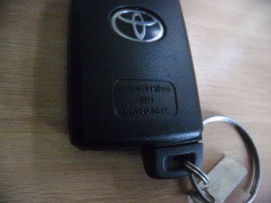 กุญแจรีโมท Toyota Altis ปี 2017 แท้