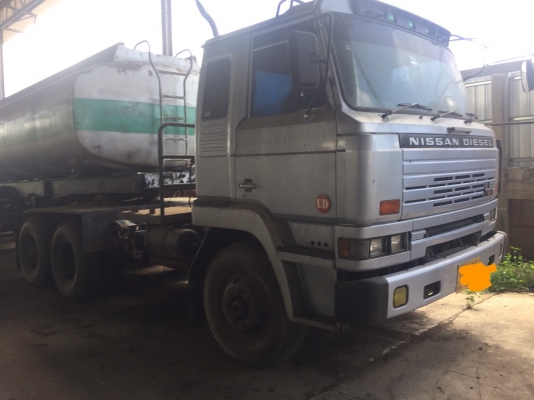 ขาย10ล้อหัวลาก2เพลา335แรง รถประกอบ CWA45HTเครื่องP11C รถสภาพดี เครื่องดีคัสซีสวย หัวสวย