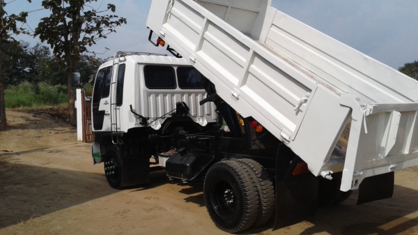 ขายด่วน..HINO.FD3.195แรงเครื่องHO7D.แอร์.เพาเวอร์.เบรคจิ๊ฟฟี่.รถสวยพร้อมใช้ภายในสวยครบทุกระบบ