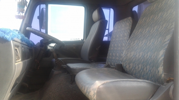 ขายด่วน..HINO.FD3.195แรงเครื่องHO7D.แอร์.เพาเวอร์.เบรคจิ๊ฟฟี่.รถสวยพร้อมใช้ภายในสวยครบทุกระบบ