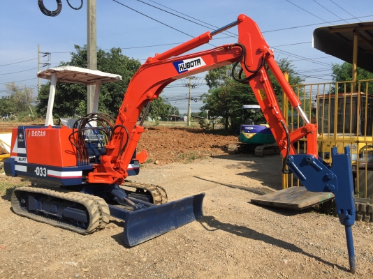 ขายรถขุดแบคโฮ KUBOTA KH-033 ขนาด Pc35 (พร้อมหัวกระแทกNPK) รถเก่านอกแท้100\% (เครื่อง4สูบ) เครื่องแน่น ระบบไว รถพร้อมใช้งาน เอกสารใบอินวอยครบ ????ราคา 310,000 ต่อรองได้???? ☎️ สนใจติดต่อ 096-3268553 (สถิตย์พันธ์) ???? ID LINE: 0963268553 #ร้า ขายรถขุดแบคโฮ KUBOTA KH-033 ขนาด Pc35 (พร้อมหัวกระแทกNPK) รถเก่านอกแท้100\% (เครื่อง4สูบ) เครื่องแน่น ระบบไว รถพร้อมใช้งาน เอกสารใบอินวอยครบ ????ราคา 310,000 ต่อรองได้???? ☎️ สนใจติดต่อ 096-3268553 (สถิตย์พันธ์) ???? ID LINE: 0963268553 #ร้า