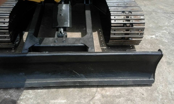 CATERPILLAR รุ่น 305 CR