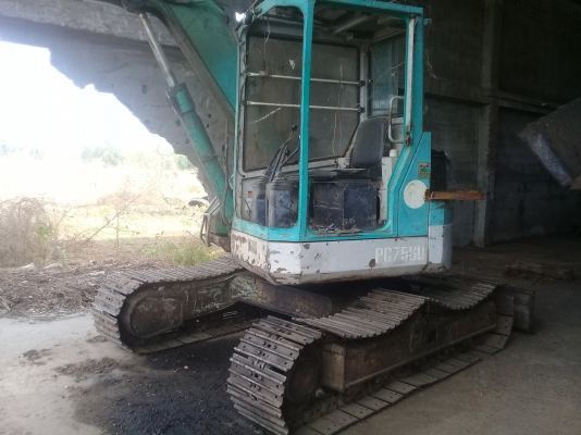 ขายรถแบคโฮ KOMATSU PC75U ติดหัวคีบ