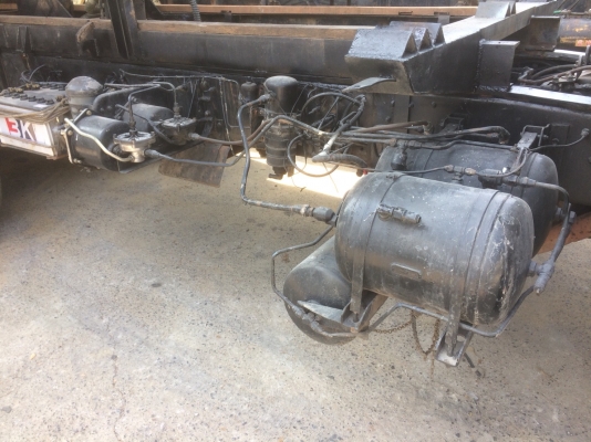 Hino 1M เครื่อง 220 แรง ดั้มพ์ 2 เพลา เครื่องเดิม เกียร์ เดิม มีสโล รถสวย ทะเบียนพร้อม