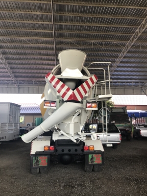 ขายรถโม่ปูน 7Q /265 แรง  ( สด ผ่อน) ขายรถโม่ปูน 7Q /265 แรง  ( สด ผ่อน)