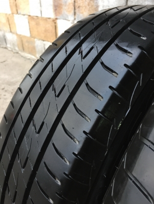 ยาง Bridgstone 175-65-15 ปี 16 ปลายปี ครบชุด 4 เส้น 3000  สวยๆไม่ไม่บวมไม่กินข้างดอกยางเหลือเยอะเอาไปวิ่งกันใด้อีกยาวค่ะ