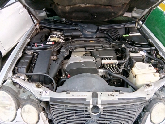 รถเก๋ง BENS E230 ปี1997 รถสวยบางเดิมขับดีพร้อมใช้ รถเก๋ง BENS E230 ปี1997 รถสวยบางเดิมขับดีพร้อมใช้