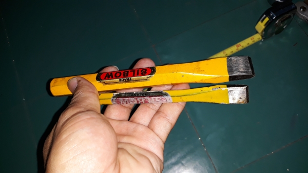ขายเหล็กสกัดปากแบนชุด2ตัว GILBOW MADE IN ENGLAND.ใหม่เก็บ ขายเหล็กสกัดปากแบนชุด2ตัว GILBOW MADE IN ENGLAND.ใหม่เก็บ