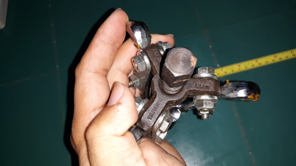 ขายสามขาดูดลูกปืน TAPARIA MADE IN INDIA. ใหม่เก่าเก็บ ขายสามขาดูดลูกปืน TAPARIA MADE IN INDIA. ใหม่เก่าเก็บ