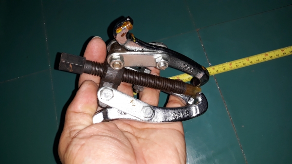 ขายสามขาดูดลูกปืน TAPARIA MADE IN INDIA. ใหม่เก่าเก็บ ขายสามขาดูดลูกปืน TAPARIA MADE IN INDIA. ใหม่เก่าเก็บ