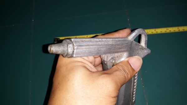 ขายปืนลมงานเก่าอลูมิเนียมหนาหนัก มาจากยุโรปงานสวย