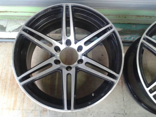 ขอบ20นิ้ว6รู ชุดนี้ ราคา 7900 บาท