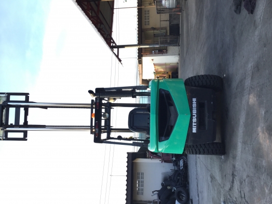 ขาย. โฟรคลิฟท์   มิตซูบิชิ แกนเดีย 3. ตัน เบนซิน