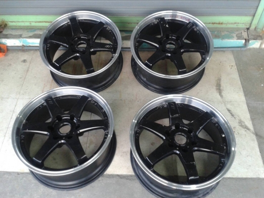 ขอบ19นิ้ว6รู ชุดนี้ ราคา 7900 บาท